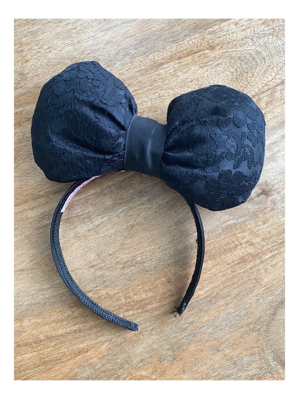 Black Lace Bow Headband Chubby Bunny for Hello Kitty